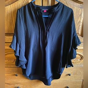 Vince Camuto women’s top blouse Size Medium Like New